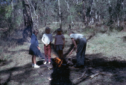13 picnic augustus 1965 Nick, Josephine en andere kinderen