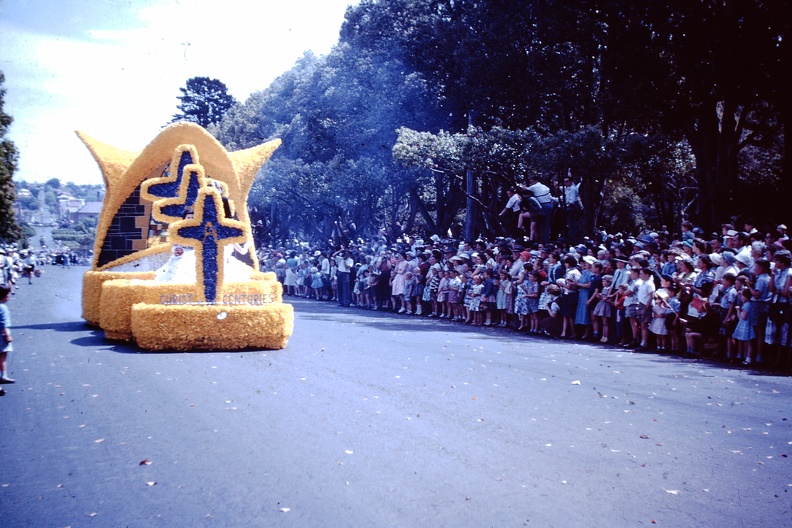 1960_Sept_-_Carnival_of_Flowers_Toowoomba_1.JPG