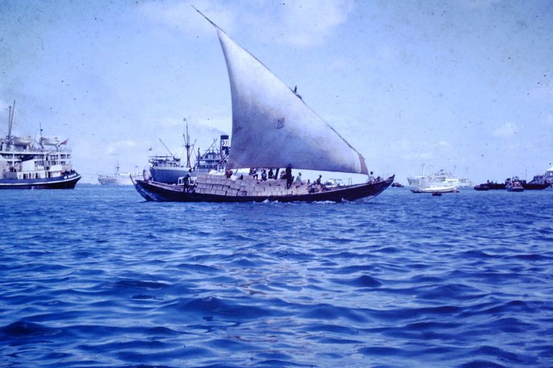1963_Jan_-_Aden_Harbour.JPG