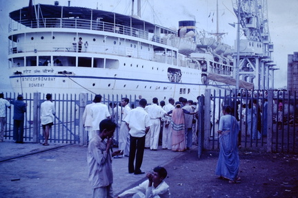 1962 Aug - Bombay-005